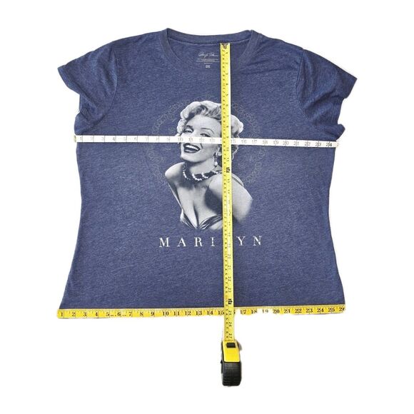 Marilyn Monroe Ladies 3XL Blue Tee Shirt Beautiful Graphics & Sparkly Letters - Picture 2 of 5